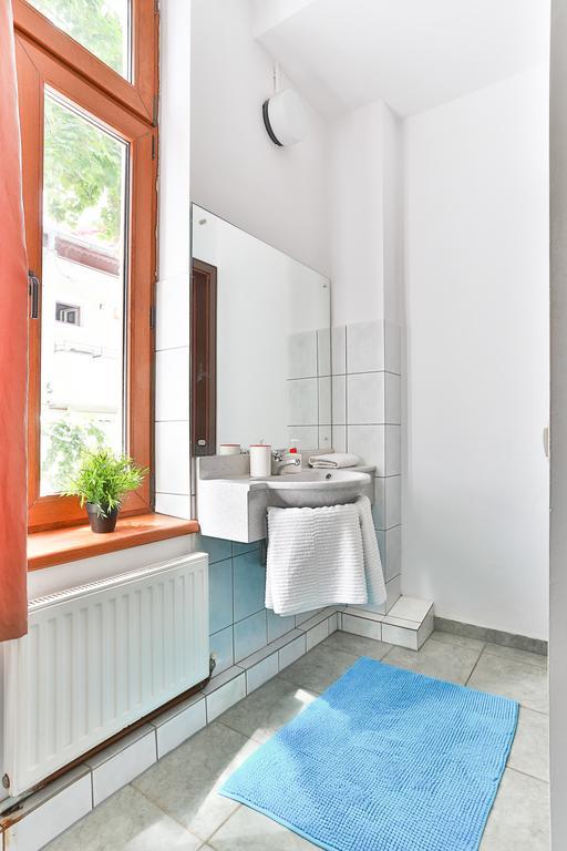 Vatra Accommodation Boekarest Buitenkant foto